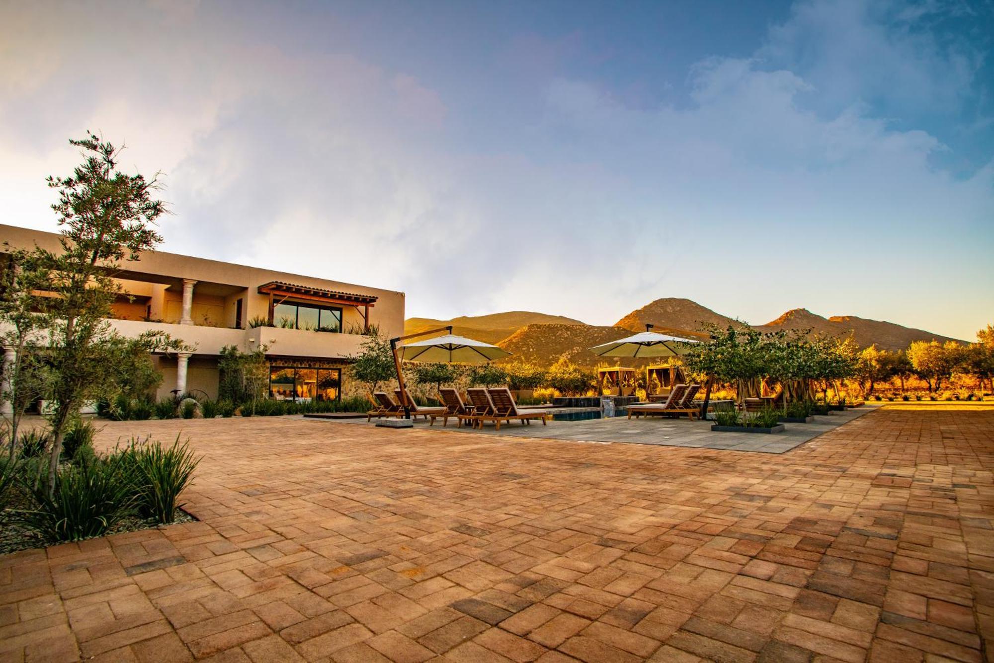 Hotel Flores De Sal-Valle De Guadalupe Bagian luar foto