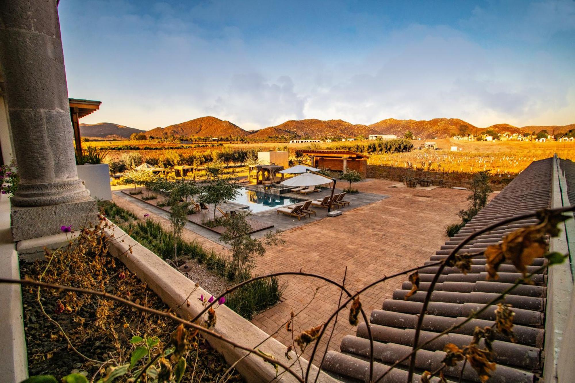 Hotel Flores De Sal-Valle De Guadalupe Bagian luar foto