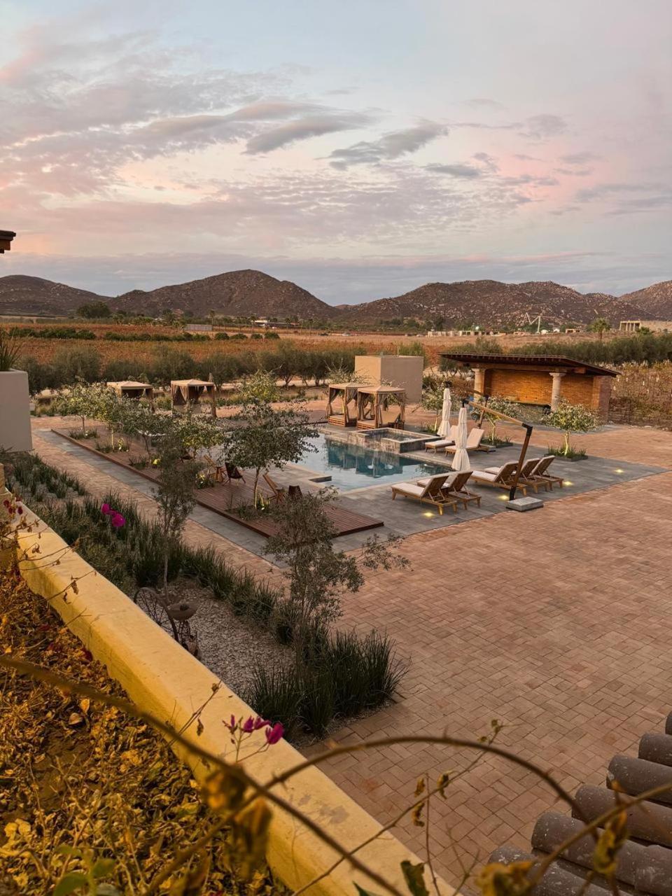 Hotel Flores De Sal-Valle De Guadalupe Bagian luar foto